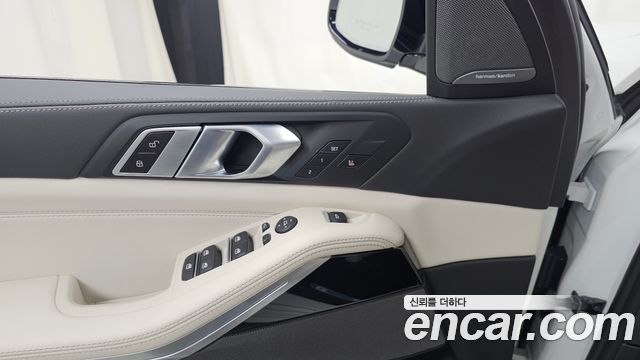BMW X5 2025 — photo 26