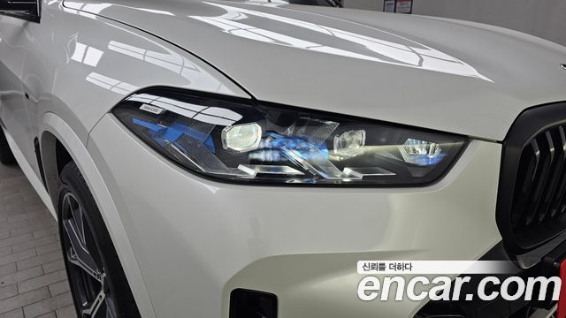 BMW X5 2025 — photo 8