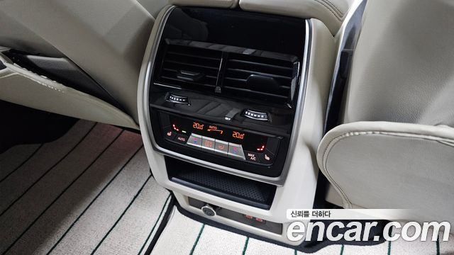 BMW X5 2025 — photo 31