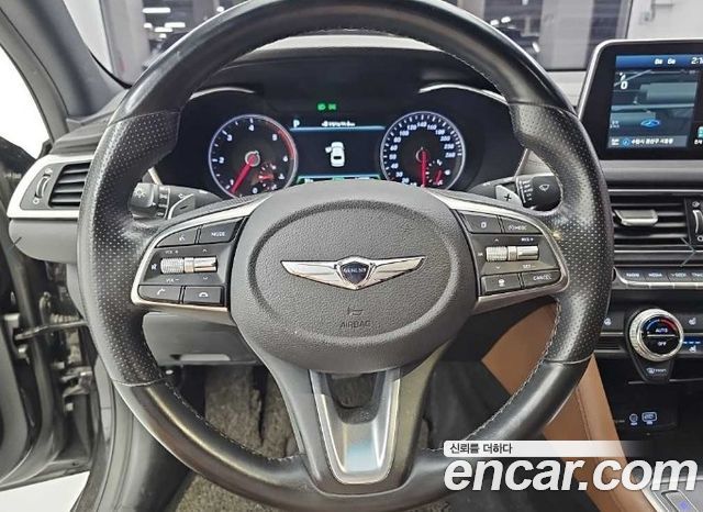 Genesis G70 2018 — photo 9