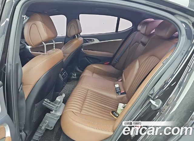 Genesis G70 2018 — photo 12