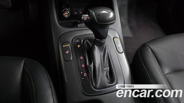 Kia K3 2015 — photo 12
