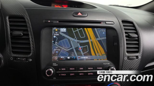 Kia K3 2015 — photo 20