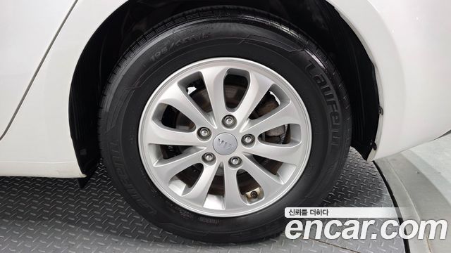 Kia K3 2015 — photo 7