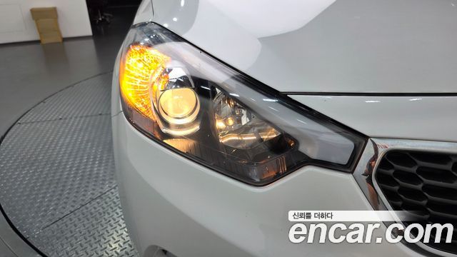 Kia K3 2015 — photo 8