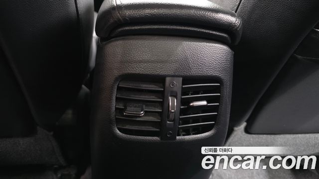 Kia K3 2015 — photo 30
