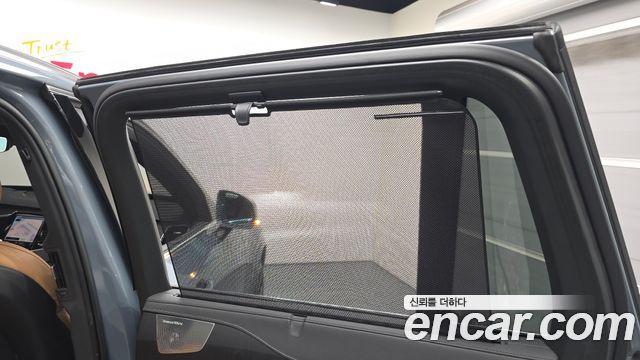 Volvo XC90 2023 — photo 28