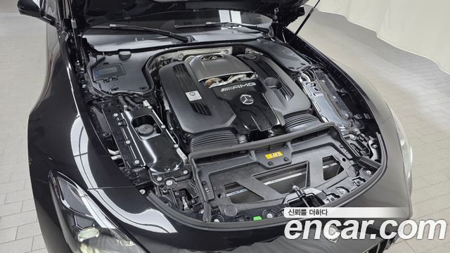 Mercedes-Benz AMG GT 2025 — photo 6