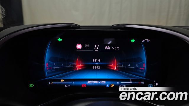 Mercedes-Benz AMG GT 2025 — photo 11