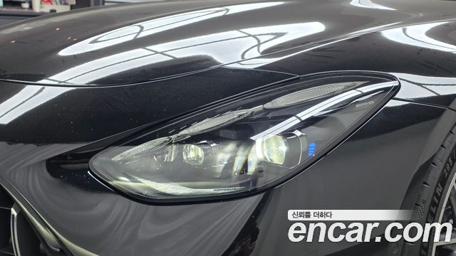 Mercedes-Benz AMG GT 2025 — photo 8