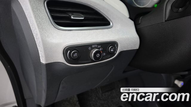 Chevrolet Korea Bolt EV 2019 — photo 26