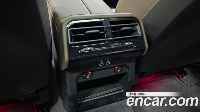 BMW 5-Series 2026 — photo 24