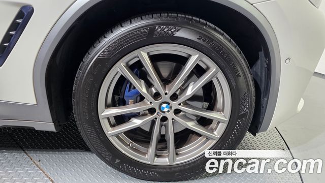 BMW X4 2021 — photo 5