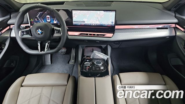 BMW 5-Series 2026 — photo 10