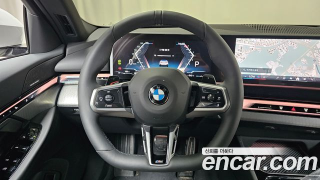 BMW 5-Series 2026 — photo 19