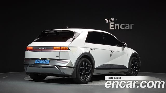 Hyundai Ioniq5 2022 — photo 2