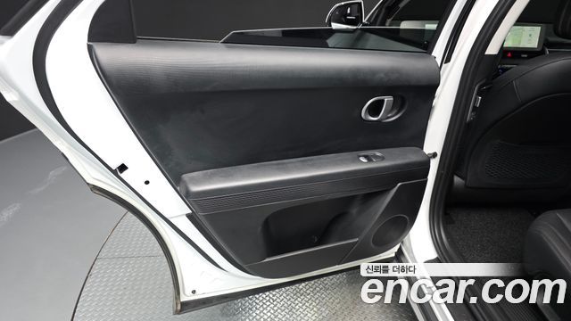 Hyundai Ioniq5 2022 — photo 15