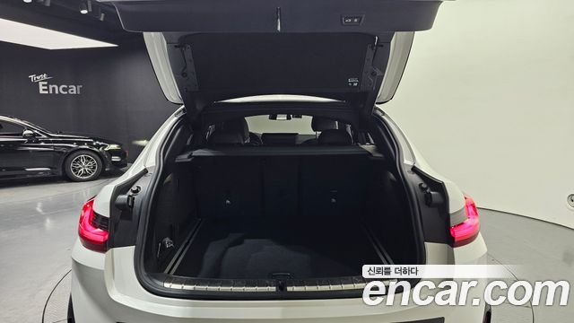 BMW X4 2022 — photo 26