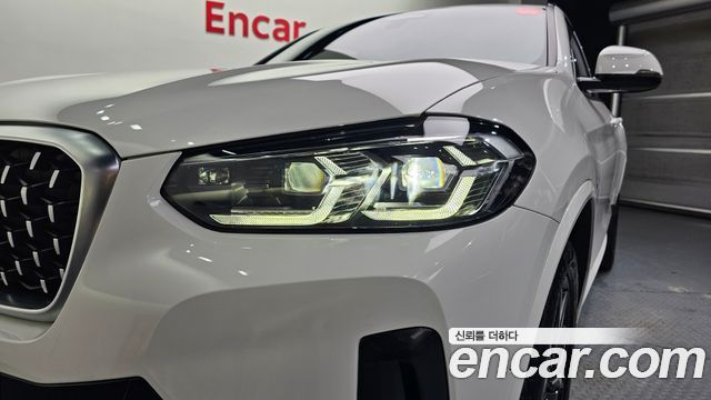 BMW X4 2022 — photo 8