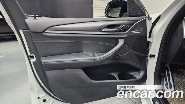 BMW X4 2022 — photo 14