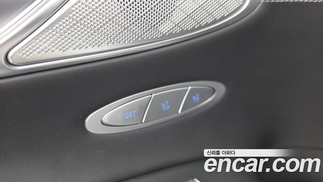 Genesis GV70 2025 — photo 31