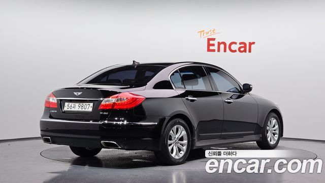 Hyundai Genesis 2012 — photo 2