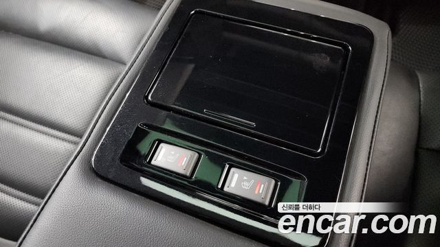 Renault Korea SM6 2017 — photo 30