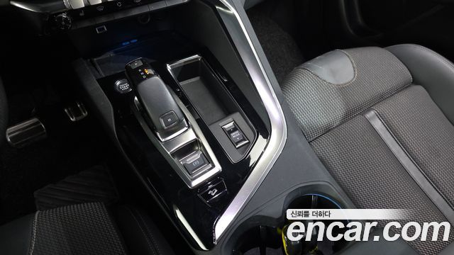 Peugeot 3008 2022 — photo 12