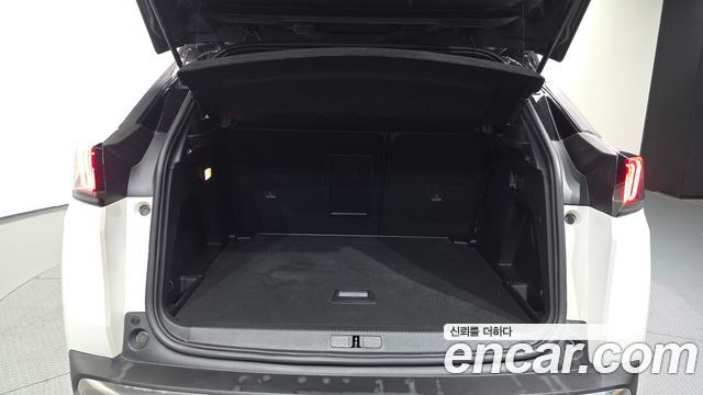 Peugeot 3008 2022 — photo 26