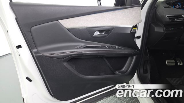 Peugeot 3008 2022 — photo 14