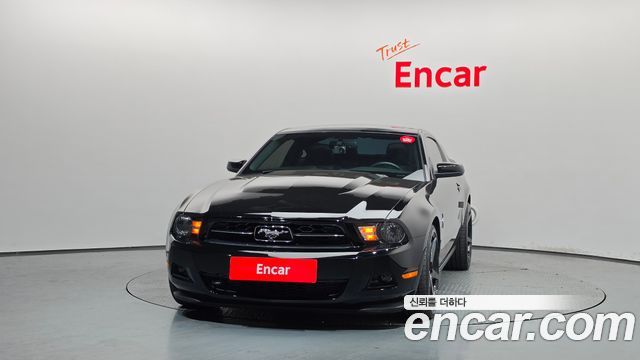 Ford Mustang 2012 — photo 3