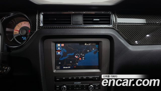Ford Mustang 2012 — photo 12