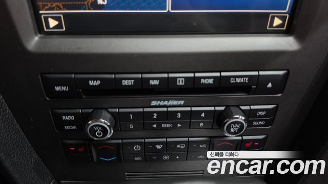 Ford Mustang 2012 — photo 18