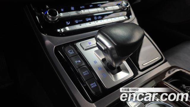 Genesis EQ900 2016 — photo 9
