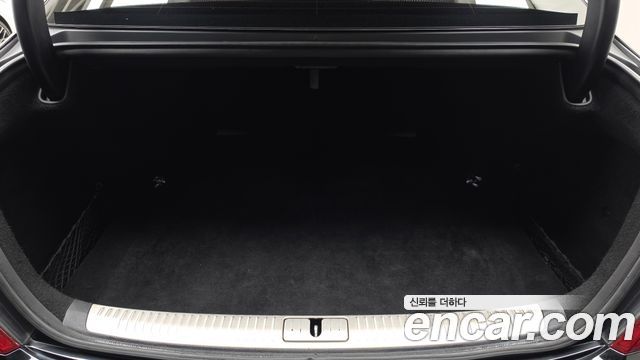 Genesis EQ900 2016 — photo 20