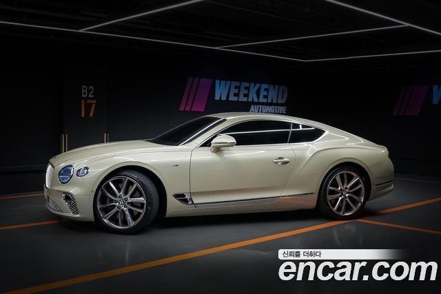 Bentley Continental 2020 — photo 2