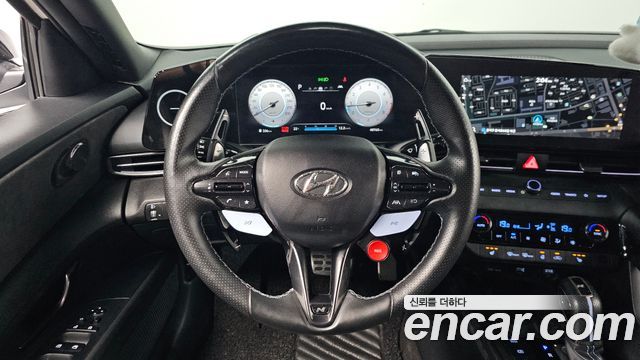Hyundai AVANTE 2022 — photo 19