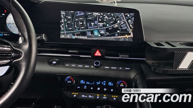 Hyundai AVANTE 2022 — photo 25