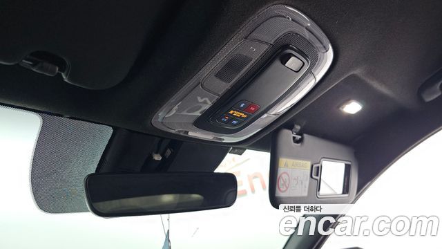 Hyundai AVANTE 2022 — photo 31