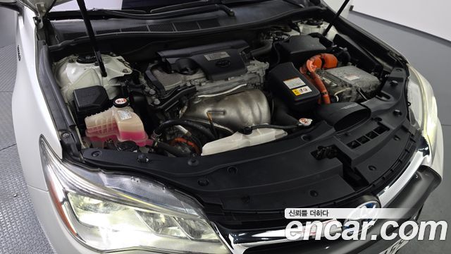 Toyota Camry 2017 — photo 6