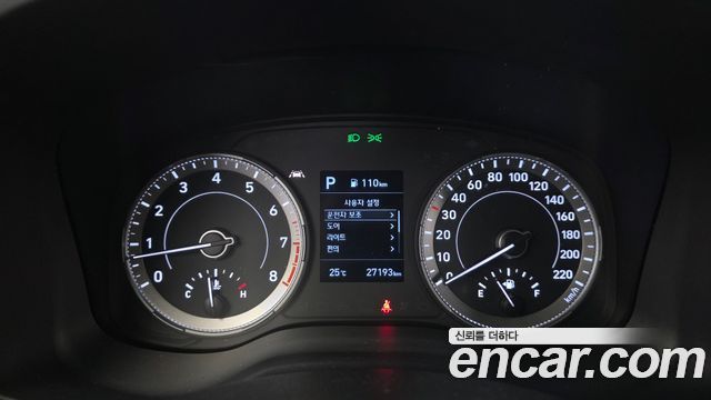 Hyundai Venue 2020 — photo 8