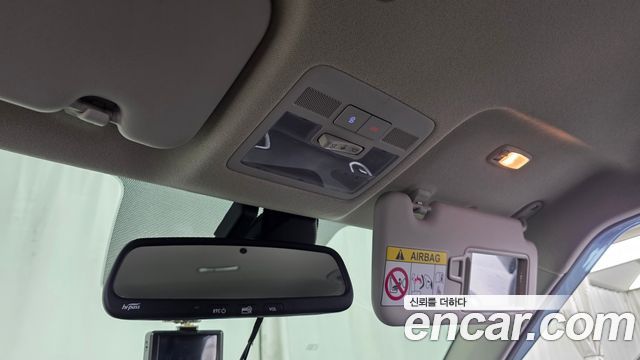 Hyundai Venue 2020 — photo 17