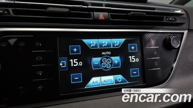 Citroën / DS C4 Picasso 2014 — photo 21