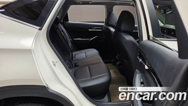 Kia Seltos 2023 — photo 17