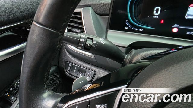 Kia Seltos 2023 — photo 25
