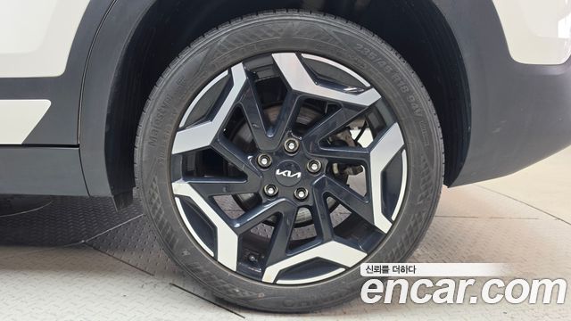 Kia Seltos 2023 — photo 7