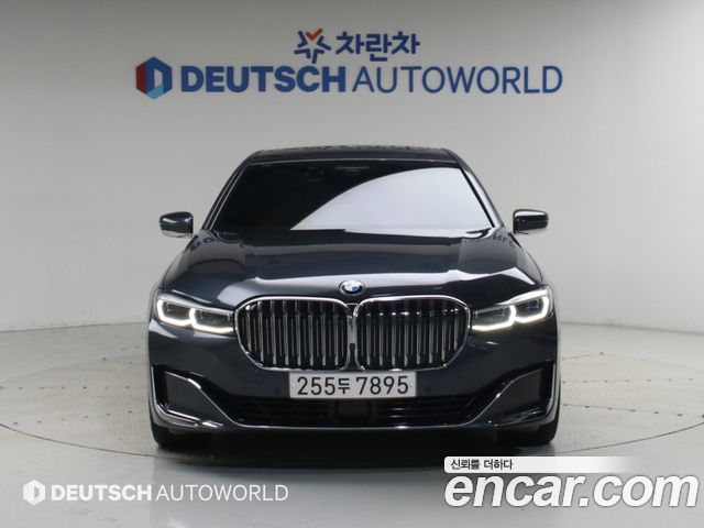 BMW 7-Series 2020 — photo 3
