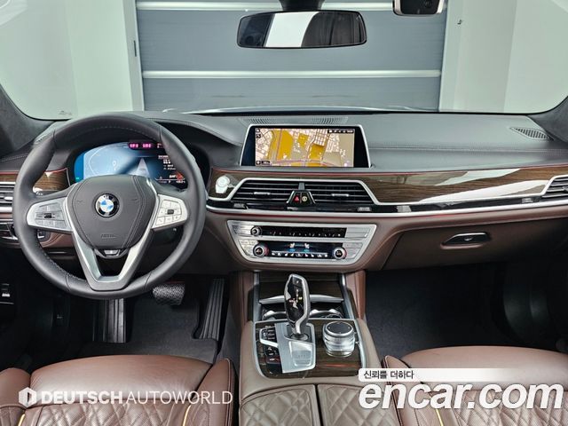 BMW 7-Series 2020 — photo 7