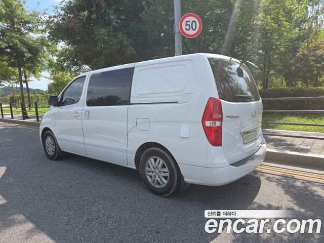 Hyundai Starex 2017 — photo 4