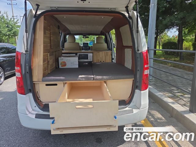 Hyundai Starex 2017 — photo 10